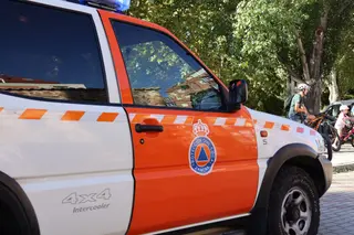 Vehículo De Protección Civil