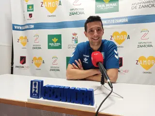 Saulo Hernández en rueda de prensa