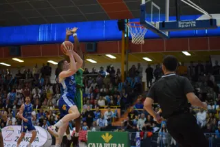 CB Zamora - Albacete Basket. FOTO: Gonzalo Rodríguez