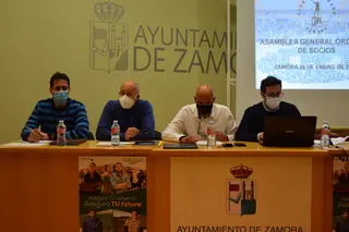 Junta Extraordinaria del Balonmano Zamora donde Iñaki Gómez fue elegido como nuevo presidente del club. Archivo.