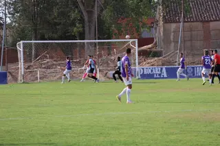 El CD Villaralbo en un partido de pretemporada disputado en Los Barreros. Archivo