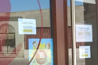 Agotadas las gafas para ver el eclipse en las Oficinas de Turismo de Zamora 