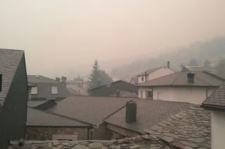 Porto humo incendio