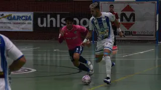 Malaguti, con la bola, en un partido anterior