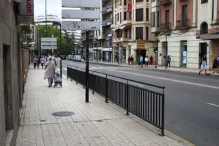 Instaladas nuevas barandillas de protección para mejorar la accesibilidad y seguridad de los zamoranos