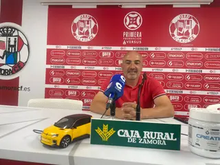 Juan Sabas, en rueda de prensa