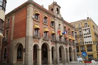 El Secretario y el Interventor rechazan elaborar el informe sobre contratos menores solicitado por la oposición