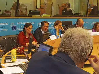 Quiñones defiende el retorno de la gestión del lobo a las comunidades autónomas