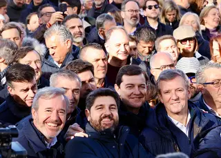 Presidente de la Junta , Alfonso FernÃ¡ndez MaÃ±ueco asiste a la concentraciÃ³n convocada por el Partido Popular para pedir al adelanto de las elecciones generales | Juan LÃ¡zaro