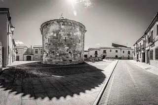 Una instantánea de San Claudio de Olivares, primer premio del V Concurso "Románico Digital"