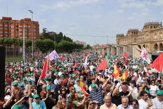 Manifestación contra la périda de servicios de AVE (66) | Z24H