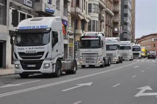 Los transportistas toman las calles de Zamora (3)