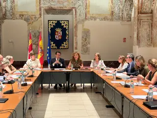Reunión Con Patronato De La Fuescyl