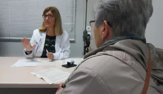 Ambulatorio, médico, atención primaria, CAP, consulta, anciana EUROPA PRESS Archivo