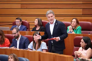 José Luis Vázquez, en las Cortes.