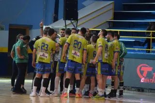 Un tiempo muerto del BM Zamora Enamora - Handbol Sant Quirze