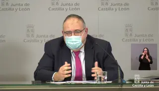Alejandro Vázquez durante la rueda de prensa