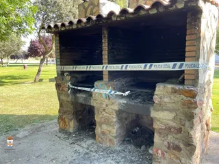 Benavente precinta las barbacoas. ARCHIVO