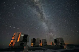 Una perseida vista en el Observatorio de Paranal (Chile), agosto 2010 STEPHANE GUISARD/ ESO