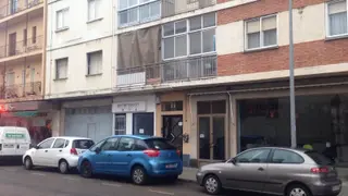 Investigan la muerte de una niña que se precipitó desde un cuarto piso en la calle Arapiles