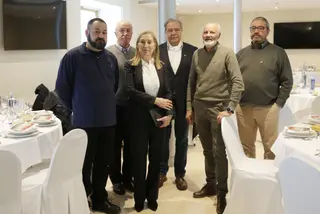JL Leal ICAL . La expresidenta del Congreso, Ana Pastor, asiste a la tradicional comida de los hermanos cargadores del Pebetero Torre del Salvador de la Real Cofradía del Santísimo Cristo de las Injurias de Zamor (2)