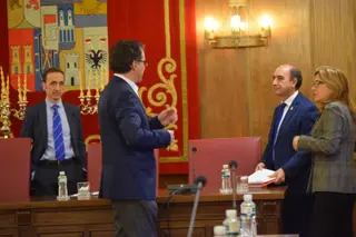 Tomás recuerda que "las carreteras no tienen color político" tras las acusaciones de "clientelismo" de Plaza