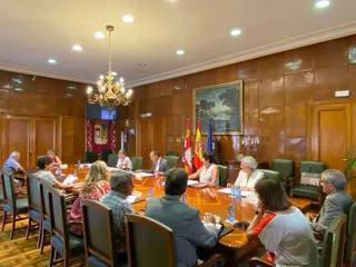 Imagen de la reunión mantenida en la subdelegación del Gobierno en Zamora