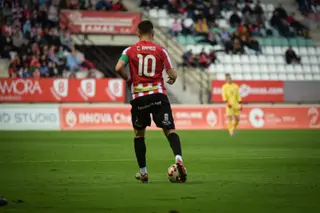 Carlos Ramos en un partido del Zamora CF en el Ruta de la Plata esta temporada.