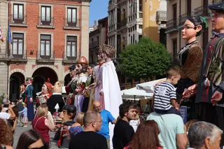 Inauguración del III Encuentro de Gigantes y Cabezudos en Zamora