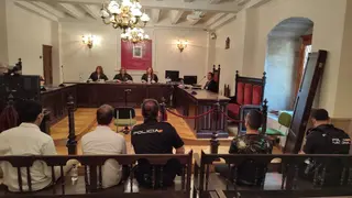 Juicio contra tres acusados de tráfico de drogas