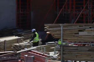 Imagen de varios trabajadores en el Museo de Semana Sants 