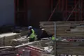 Imagen de varios trabajadores en el Museo de Semana Sants