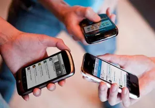 La manera de encontrar trabajo a través de Facebook, Messenger, Telegram o Whatsapp
