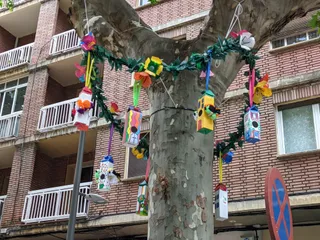 Decoración de Árboles Tres Cruces
