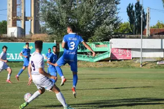 El CD Villaralbo, en un encuentro frente al Palencia Cristo Atlético B