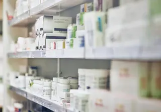 Imagen de recurso de antibióticos en una farmacia. - XUNTA