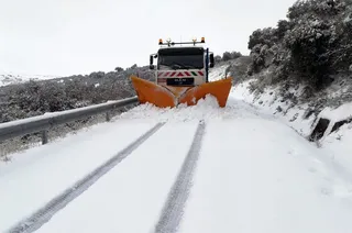 Quitanieves diputacion carretera