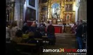 Vísperas de Pentecostés y entrada de nuevos hermanos en la Cofradía de la Concha