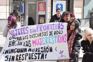 GALERÍA | La concentración en apoyo a Miss Trans Zamora tras su agresión, en imágenes | Alejandro Sardón
