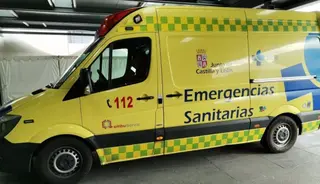 Imagen de archivo de una ambulancia de soporte vital básico