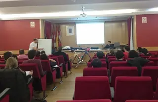 Veintitrés aspirantes se forman para convertirse en oficiales de triatlón regional