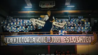 Afición Atlético Benavente en La Rosaleda. 2023. | Esquina10