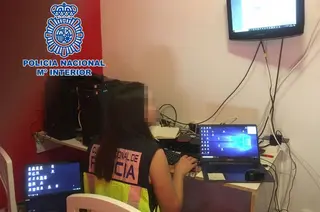 Policia nacional ordenador