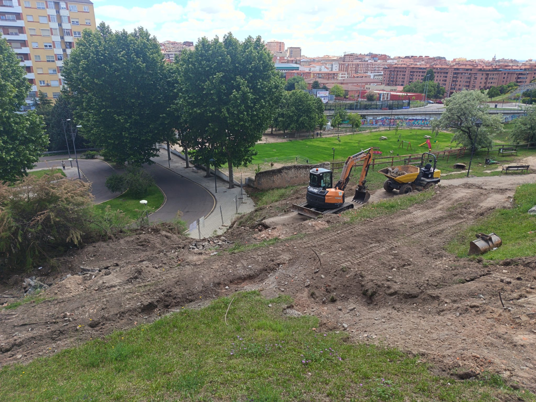 Obras en las escaleras de Pe&ntilde;a Trevinca 