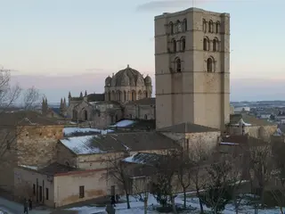 Catedral nieve