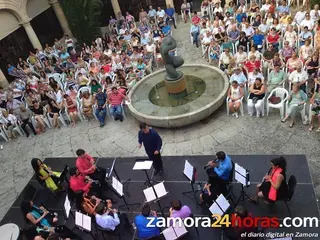El clarinete dibuja el atardecer zamorano