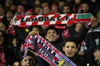 Zamora se va de 'copas' con el Villarreal en un Ruta de la Plata hasta la bandera. FOTO: María Lorenzo