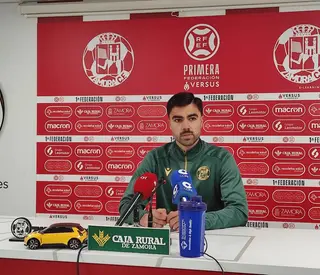 Erik Ruiz, rueda de prensa previa Unionistas