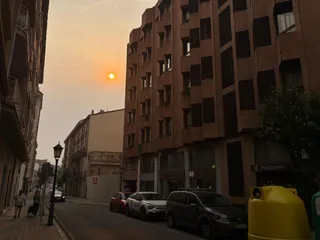Zamorana amence teñida por el humo de los incendios | María Lorenzo