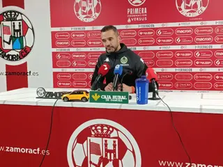 Juanfran, entrenador del CD Arenteiro en el postpartido